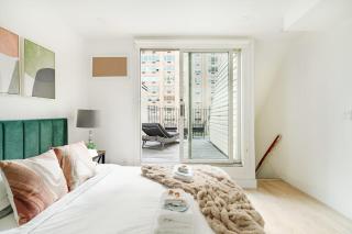 1597-PHN PH Duplex -Private Outdoor Deck W D - 8