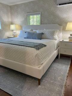 Upstairs at the Lake - Petoskey - 7