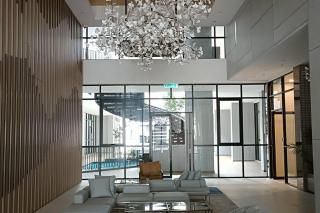 Sky Trees High Floor 2 Guests Living Room Balcony Nflix Disney Plus B22A - 6