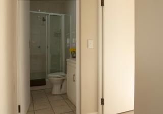 Twin Gables, centrally located 2 bedroom apartment - Hermanus - 3