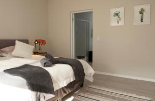 Twin Gables, centrally located 2 bedroom apartment - Hermanus - 6