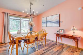 Dog-Friendly Michigan Home with Deck and Fire Pit! - Central Lake - 5
