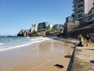 Studio à 100m à pied de la plage et de la digue du sillon - 4