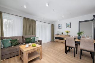 Stylowy Apartament Blisko Morza z Parkingiem Zielona 3A by Noclegi Renters - Międzywodzie - 7
