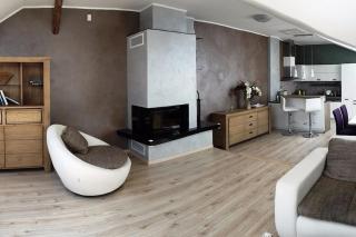 Glamorous Jacuzzi Loft Apartment with Roof Terrace - Košice - 4