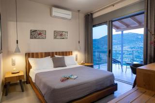 Modern country villa with stone-built BBQ area - Fternón - 2