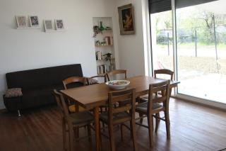 GITE chez mamie - 7 personnes A SAINTE LIVRADE SUR LOT - 8