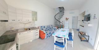 FollowTheSun- Camera Fronte mare - Portoscuso - 8