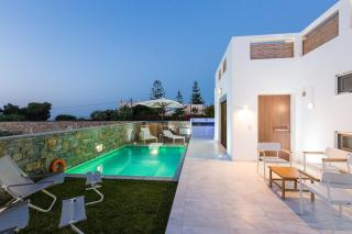 Elegant Rethymno Villa Villa Doma 2 Bedrooms Beach Front Private Outdoor Swimming Pool And Hot Tub Pigianos Kampos - 6