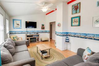 Oceanfront Gem with Rooftop Deck Steps to Sand - Surf City - 7