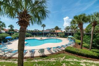 Edgewater Villa 2713 'Palm Of His Hand' - Panama City Beach - 6