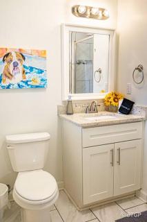 Brand new-Walk to Graceland-Sleeps 10 - Memphis - 1