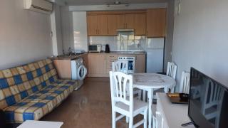 Enjoy the swimming pool and relax in Cap Salou - 6