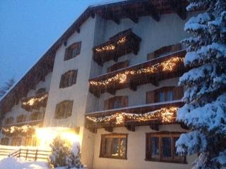 Hotel Lares - 9