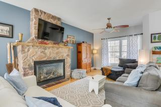 Adventure Meets Comfort 6 Mi to Mount Snow! - West Dover - 7