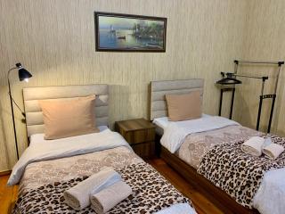 SDD Brothers - Дом с балконом в сердце Тбилиси - Tbilissi - 6