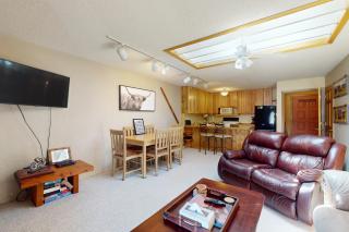 Frosty Peak Perch - 5