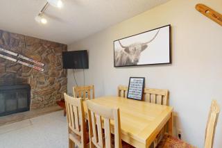 Frosty Peak Perch - 3