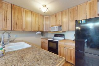 Frosty Peak Perch - 2