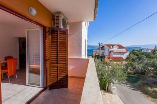 Apartments Josip - Slatine - 8