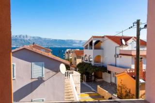 Apartments Josip - Slatine - 1