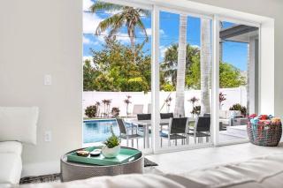 Close2Beach, Sleeps 11, Pool, Firepit, Bikes, Patio - Naples - 8