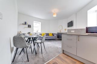 Immaculate Ground Floor Flat - Families - 9
