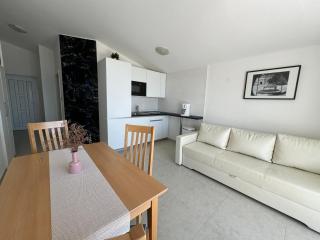 Mirakul Apartments - 6