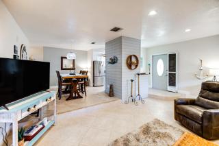 Relaxing Fort Myers Home with Screened-In Patio - Fort Myers - 6