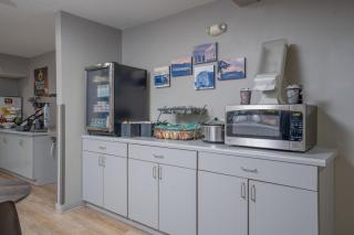 Microtel Inn & Suites by Wyndham Albertville - Albertville - 2