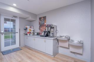 Microtel Inn & Suites by Wyndham Albertville - Albertville - 1