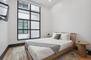 Roami at 714 Canal - New Orleans - 1
