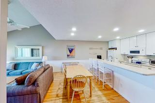 Beach Comber 13/14 - Glen Arbor - 1