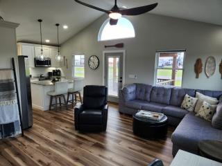 Vacation Cabin Rental at Duck Creek on Grand Lake Oklahoma - Afton - 7