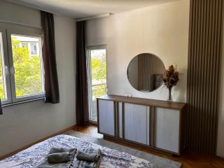 Anton Residences - 2