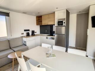 Mobil-home 6 pers, 3 chambres, piscine chauffée, plage à 200m, terrasse couverte - FR-1-361A-12 - Jullouville-les-Pins - 7