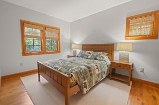 Loon Ski-inout Chalet Sleeps 20 Pool Table - 6