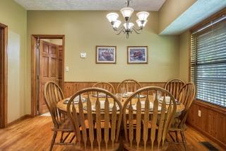 Stones Throw- You Get 560 in Free Attraction Tickets, Resort Pool, Game Room - 2