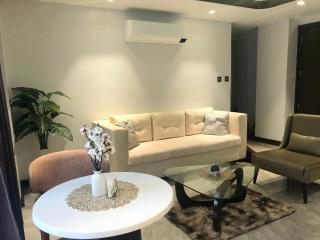 One Euphoria Prime Suite Hotel - 9