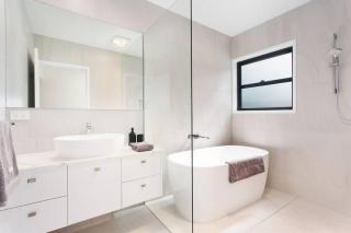 Bellevue on Sunrise - pets by approval - Coolum Beach - 3