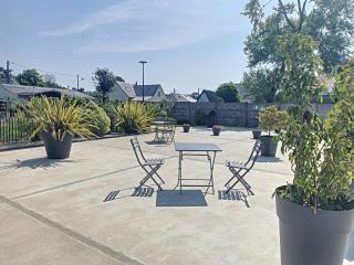 Mobil-Home Confort 4 Pers, à 200m Plage, Terrasse, Piscine Chauffée, Parking, Wi-Fi Gratuit - FR-1-361A-83 - 4