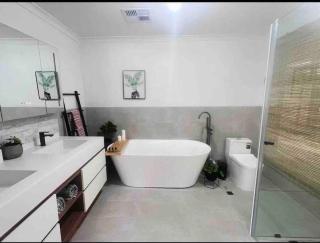 Edgewater Whole Holiday Resort - Perth - 4