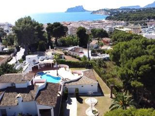 Villa de lujo en Moraira con piscina privada, cerca de la playa y servicios - HISP-216-220 - Teulada - 0
