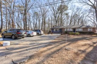 Charming renovated 4B Ranch - Mableton - 8