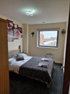 Spacious 2BDR Flat for 5 in City Centre - 7