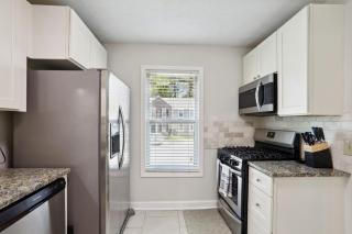 Delightful 2-story townhome - Smyrna - 7