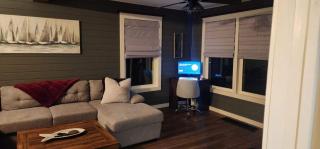 Riverside Retreat - Benton Harbor - 8
