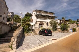 Apartment RB - Omišalj - 0