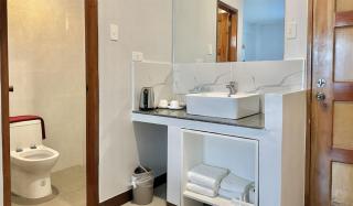 The XIMO Suites - Boracay - 7