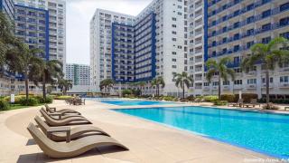 SEA 2-BR Unit with Free Parking near Mall of Asia - Manila - 3